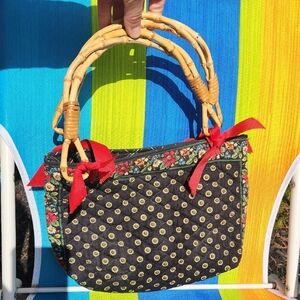 ✨️Vera Bradley Black Quilted Floral Tote with Bamboo Handles and Red Bows